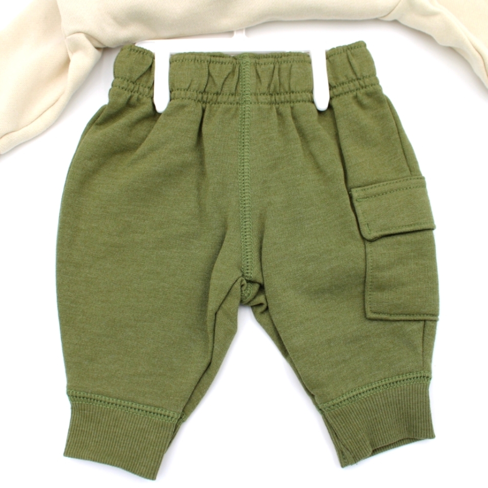 3 Carter’s Winter Outfits – Size 3 Months – NWT - Picture 4 of 6